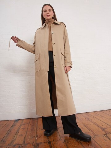 Aligne Between-seasons coat 'Esmeralda' in Beige