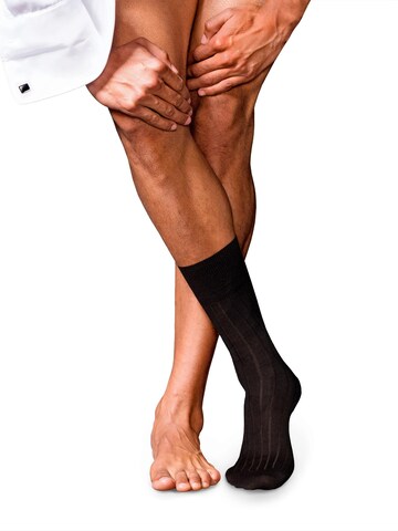 FALKE Socks 'No. 2 Finest Cashmere' in Black: front