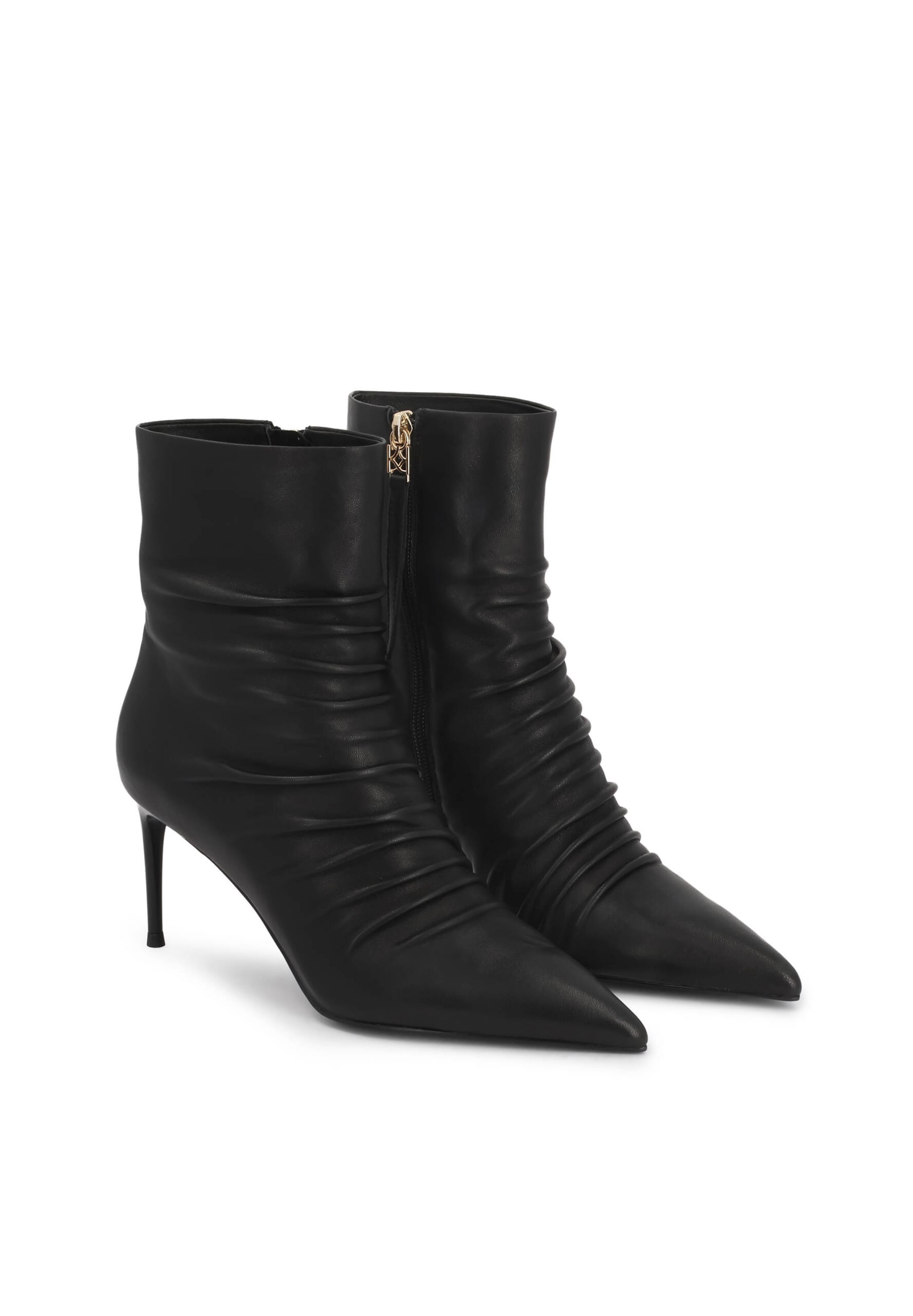 Ankle boots di Kazar in nero