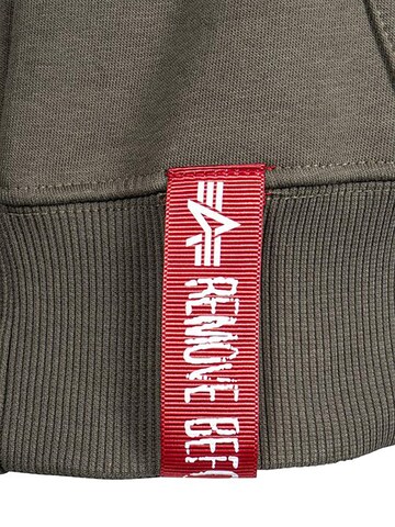 ALPHA INDUSTRIES Sweatshirt 'Basic' in Grün