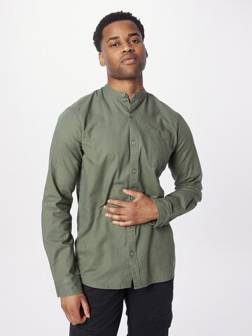 INDICODE JEANS Regular fit Skjorta 'Raffi' i grön: framsida