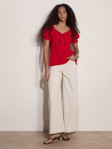 Chemisier ' ' Apricot en rouge