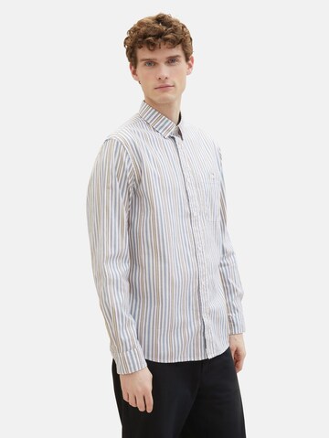 Coupe regular Chemise TOM TAILOR en blanc