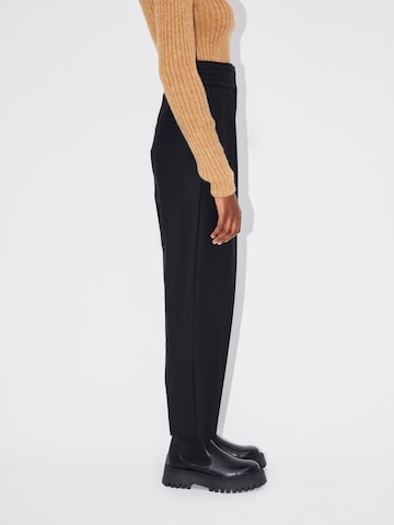 LeGer Premium Regular Pleat-front trousers 'Sienna' in Black