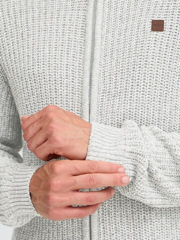Vestes en maille 'Ricard' !Solid en gris