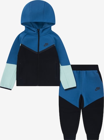 Trening 'TECH FLEECE' de la Nike Sportswear pe negru: față