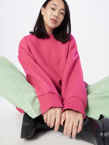 Monki - Sweatshirt em rosa