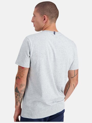 LE COQ SPORTIF - Camiseta 'Le Coq Sportif Ess Tee Ss No4 M Gris Chine Clair' en gris