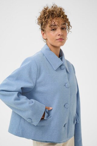 Cream Between-season jacket in Blue