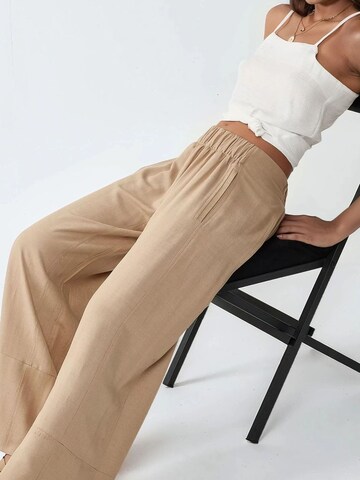 Hiccup Wide Leg Hose in Braun