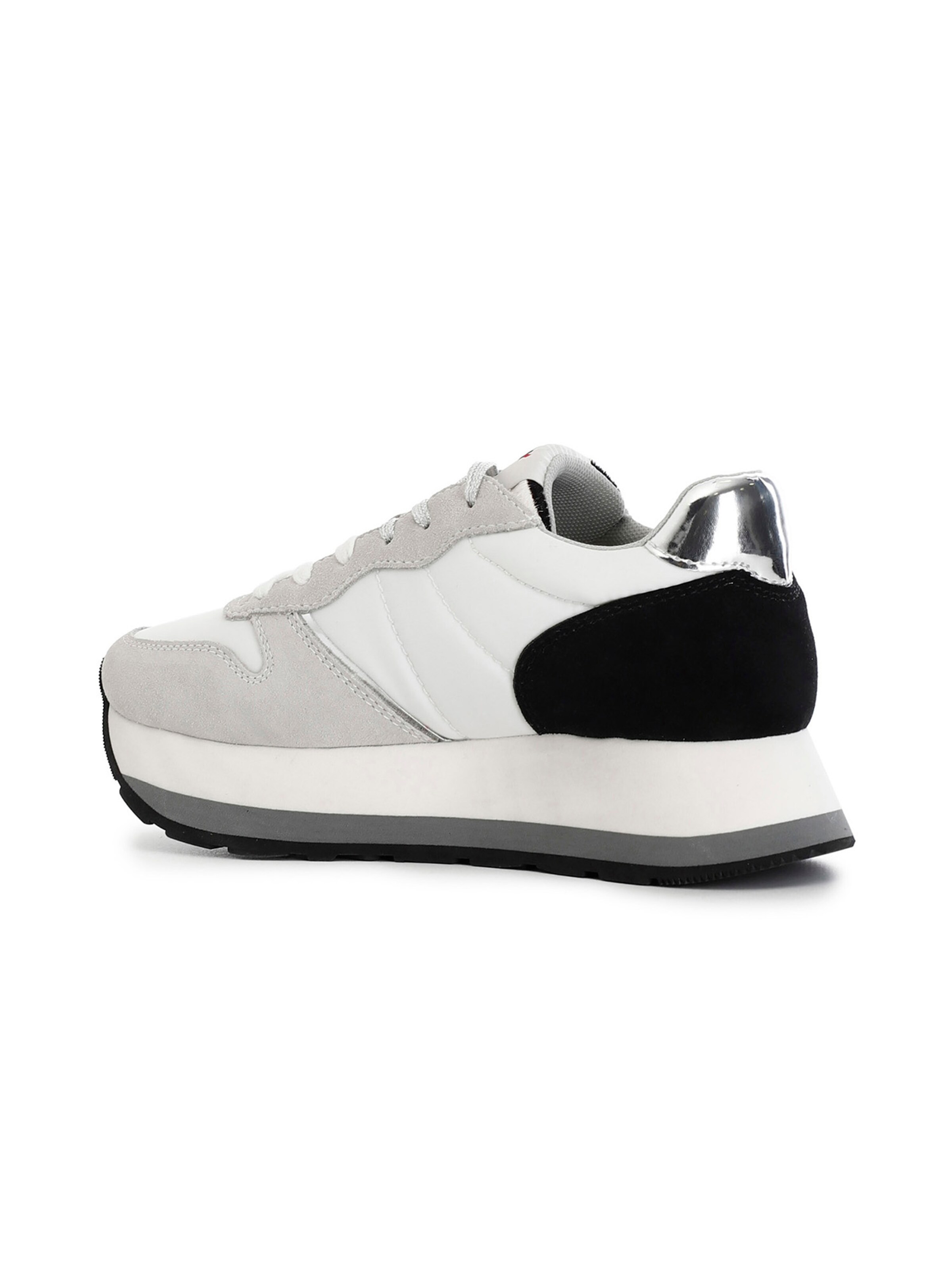 Sneaker bassa di CAFè NOIR in bianco