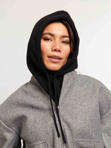 FRAAS Mütze in Schwarz: Vorderseite