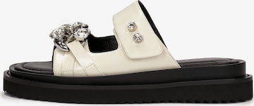 Kazar Mules in White: front