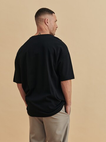 DAN FOX APPAREL Bluser & t-shirts 'Erik' i sort