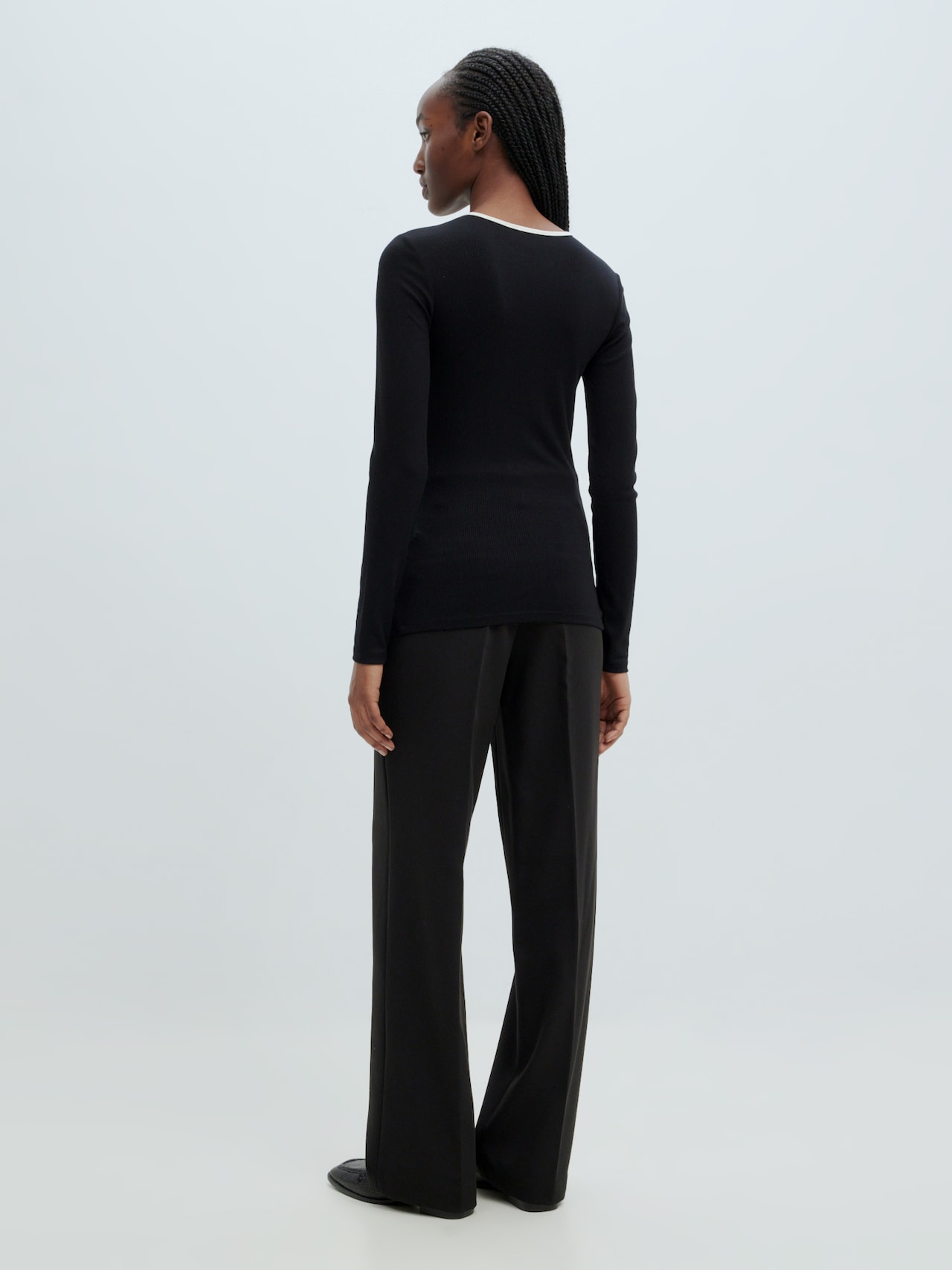 EDITED Produkte Shirt 'Yosefine' schwarz