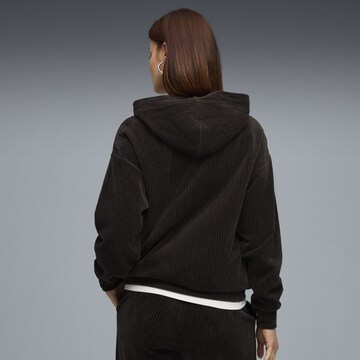 PUMA Sweatshirt 'Essentials' in Zwart