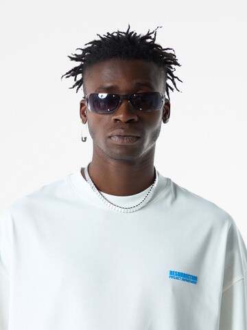 VAMOS CLO Bluser & t-shirts i hvid