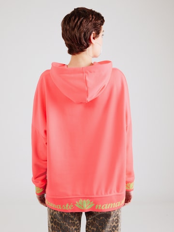 miss goodlifeSweater majica 'Namaste' - roza boja