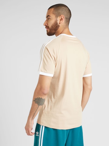 ADIDAS ORIGINALS T-shirt 'Adicolor Classics' i beige