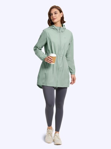 33,000ft Raincoat in Green