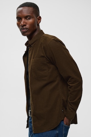 Matinique - Ajuste regular Camisa en marrón