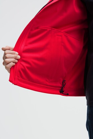 CAMP DAVID Between-Season Jacket in Red