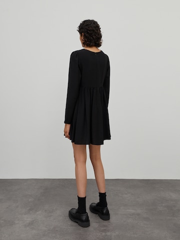 EDITED Dress 'Whitney' in Black