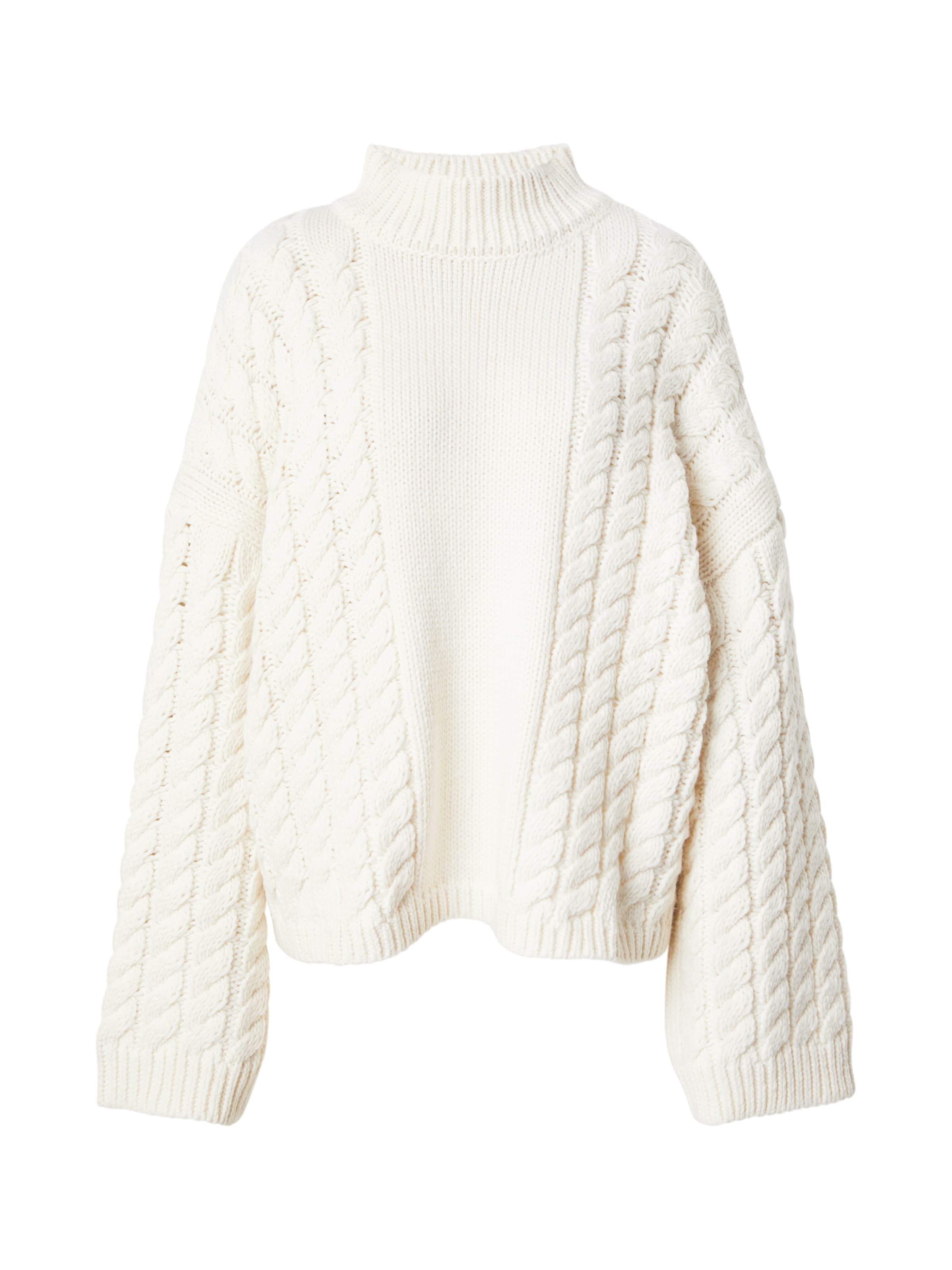 millane Sweater in White: front