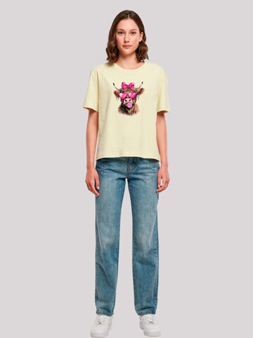 F4NT4STIC T-Shirt 'Highland Cow Valentinstag Sonnenbrille' in Gelb
