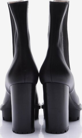 Gianvito Rossi Dress Boots in 39,5 in Black