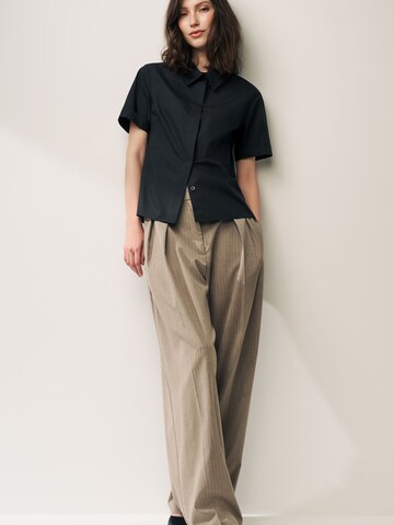 Next Bluse in Schwarz