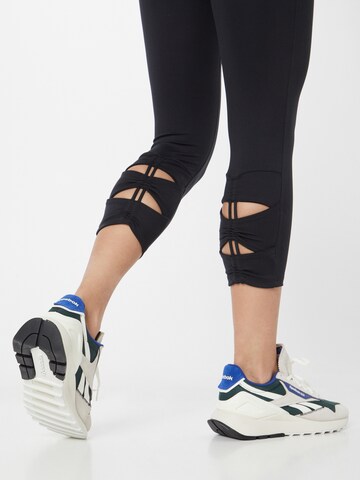 Skinny Pantalon de sport 'JUNE' Marika en noir