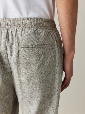 Next Loosefit Hose 'Heritage' in Grau