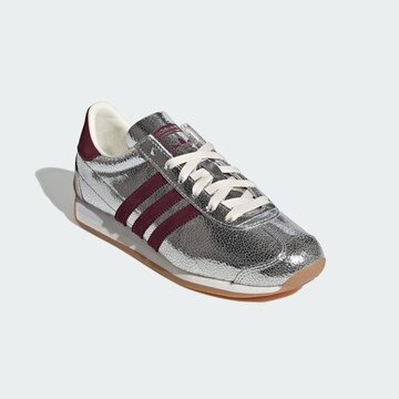 ADIDAS ORIGINALS Platform trainers 'Country OG' in Silver