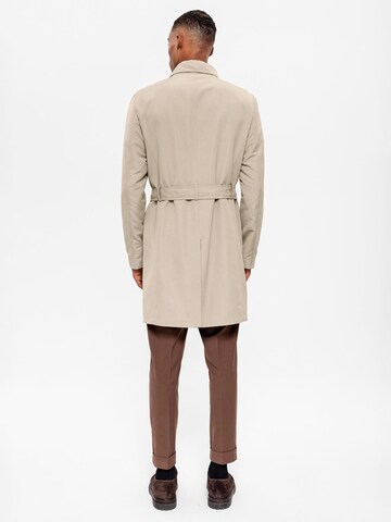 Antioch Between-seasons coat in Beige