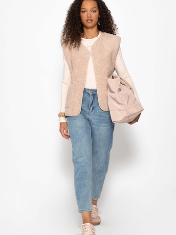 SASSYCLASSY Vest in Beige