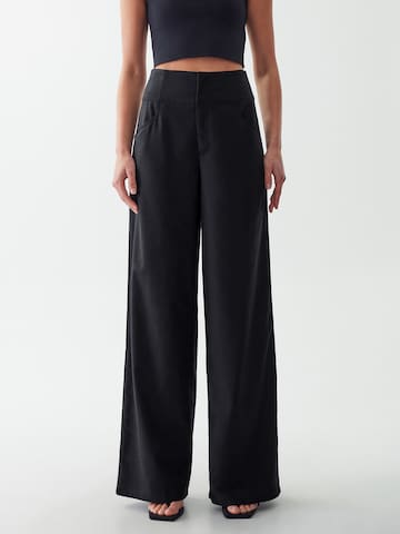 Calli Loosefit Hose 'EVE' in Schwarz: Vorderseite