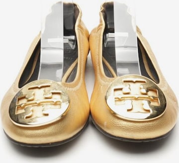 Tory Burch Flats & Loafers in 36 in Silver