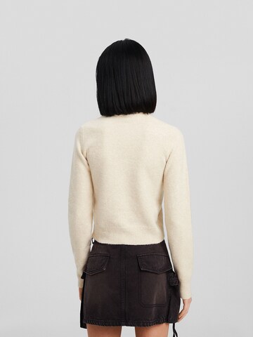 Bershka Pullover in Beige