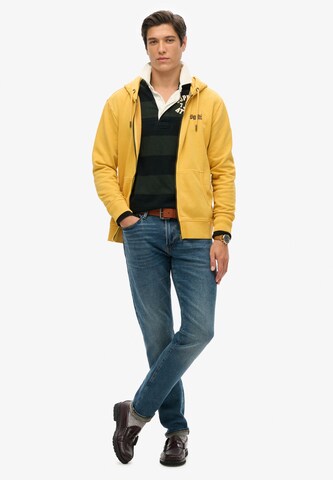 Veste de survêtement 'Essential' Superdry en jaune
