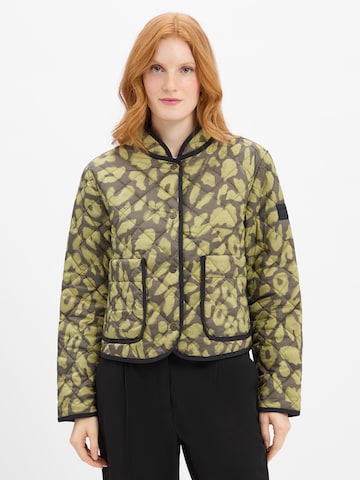 Marc Cain Between-season jacket in Green: front