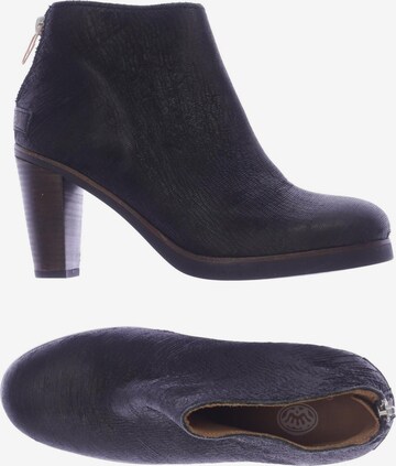 SHABBIES AMSTERDAM Dress Boots in 39 in Black: front