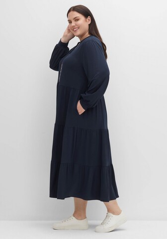 Robe SHEEGO en bleu