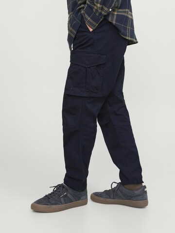 JACK & JONES Tapered Cargohose in Blau