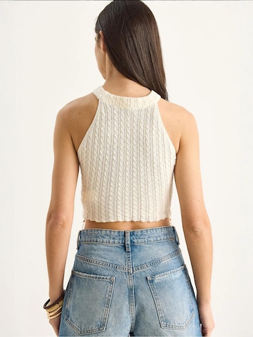 Top in maglia di Bianco Lucci in beige