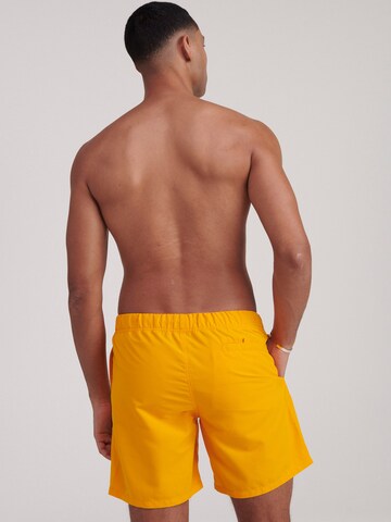 Shorts de bain Shiwi en jaune