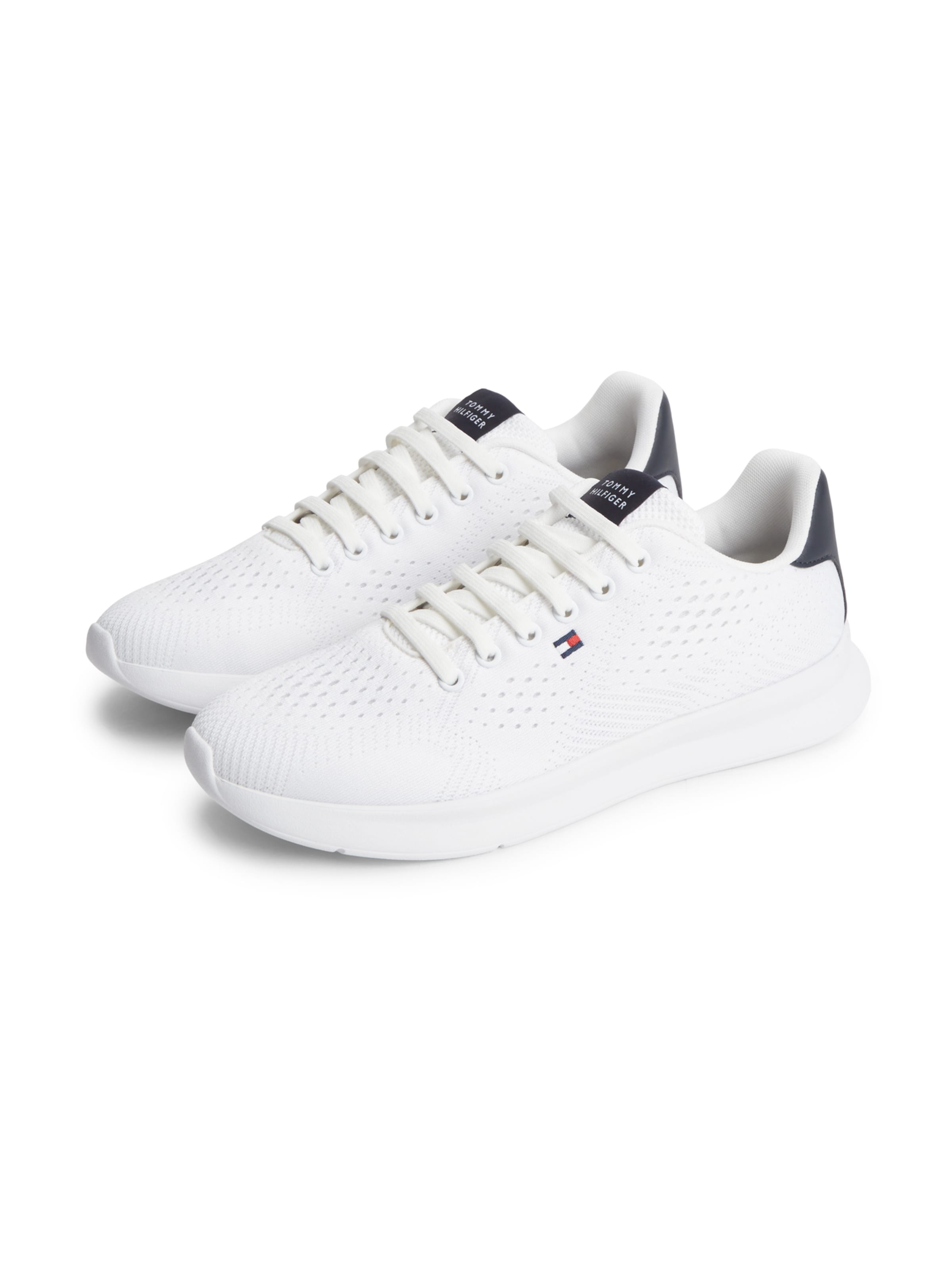Baskets basses TOMMY HILFIGER en blanc