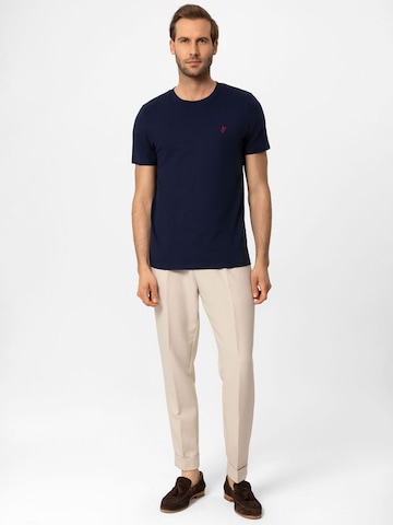 T-Shirt Jacey Quinn en bleu