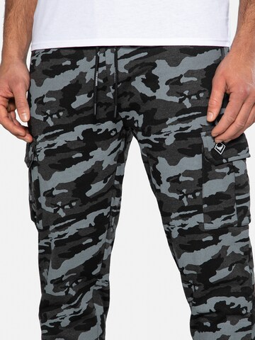 Threadbare Tapered Trousers 'Timber' in Grey