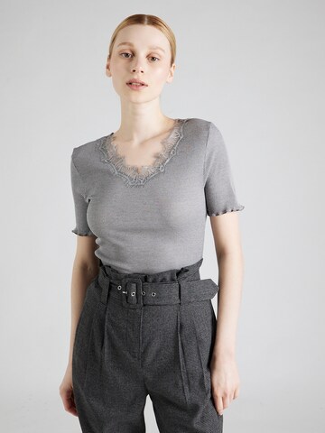 SAINT TROPEZ Shirt 'Maya' in Grey: front